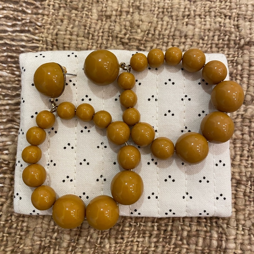 Sézane Charlie Earrings Mustard NWOT